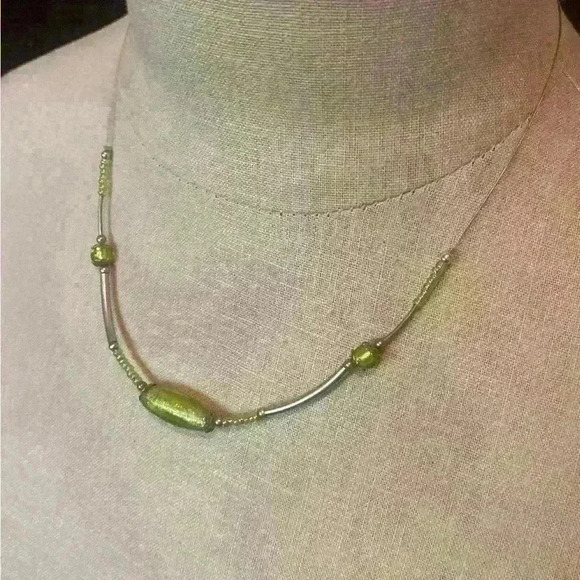 Vintage Green Beaded Necklace - Picture 1 of 1